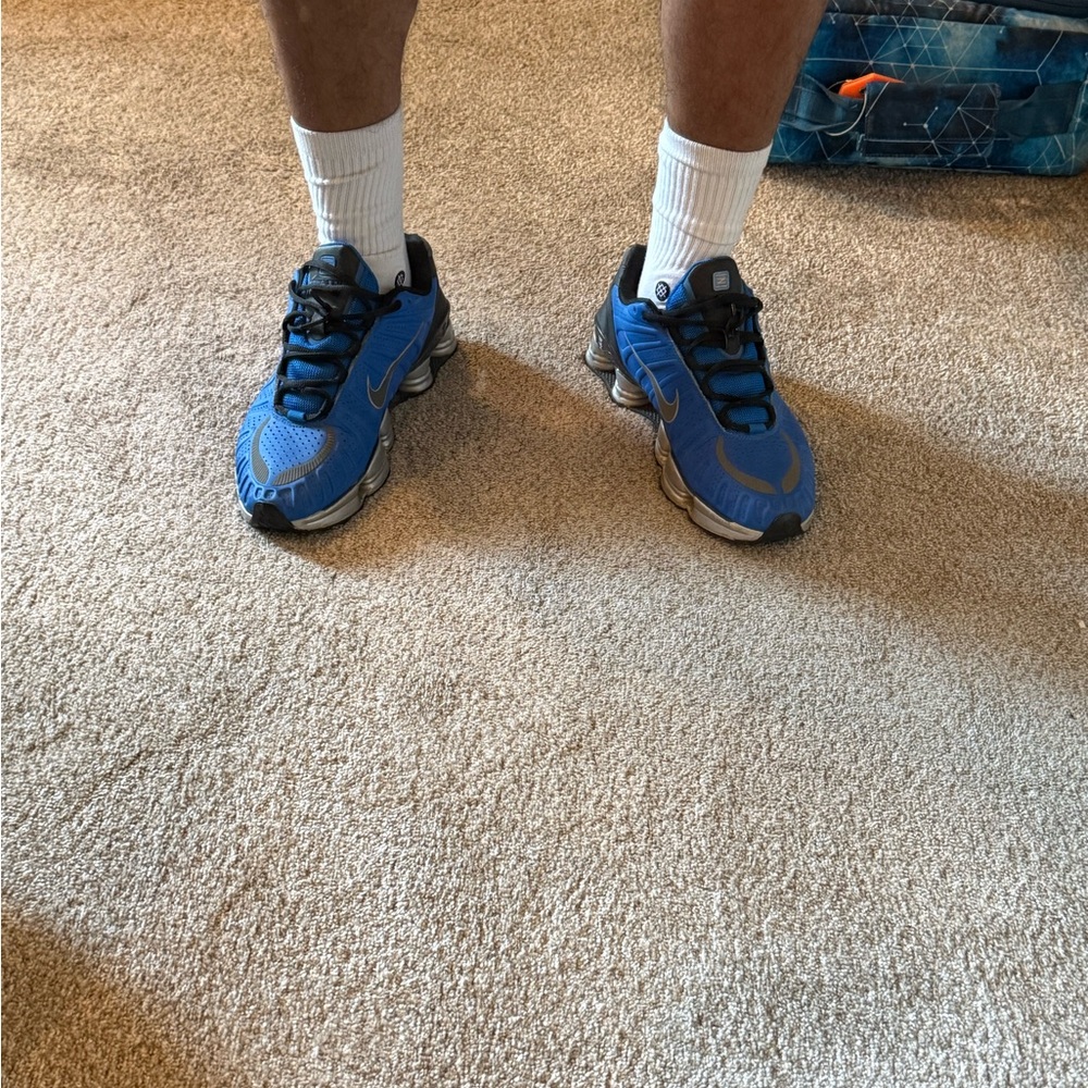 Nike shox